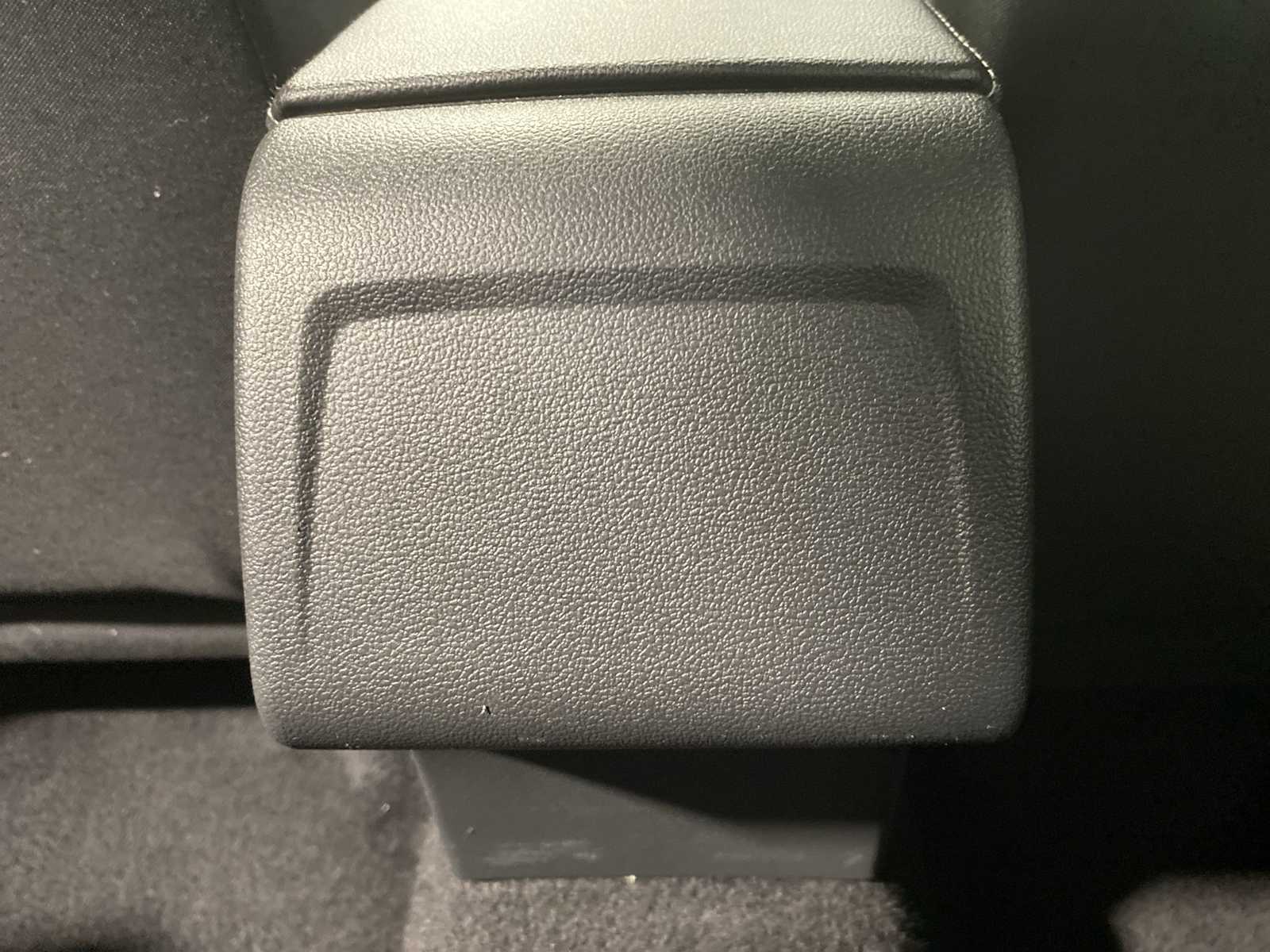 Thumbnail: 2024 Volkswagen Jetta - 25