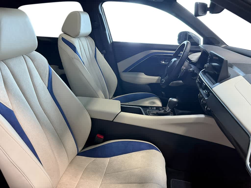 Thumbnail: 2025 Acura ADX - 38