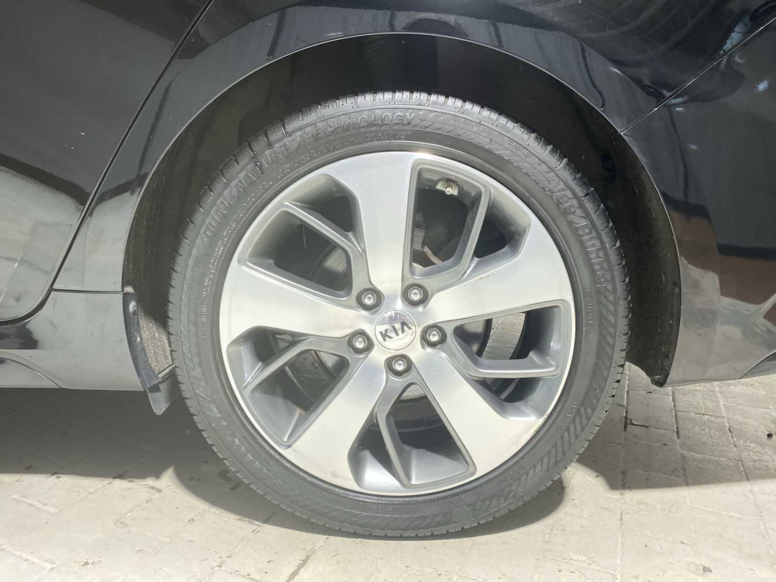 Thumbnail: 2019 Kia Optima - 8