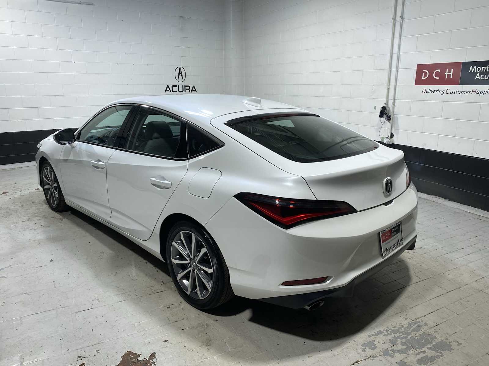 Thumbnail: 2023 Acura Integra - 4