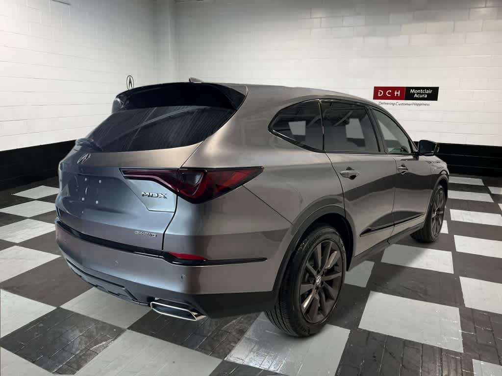 Thumbnail: 2026 Acura MDX - 5