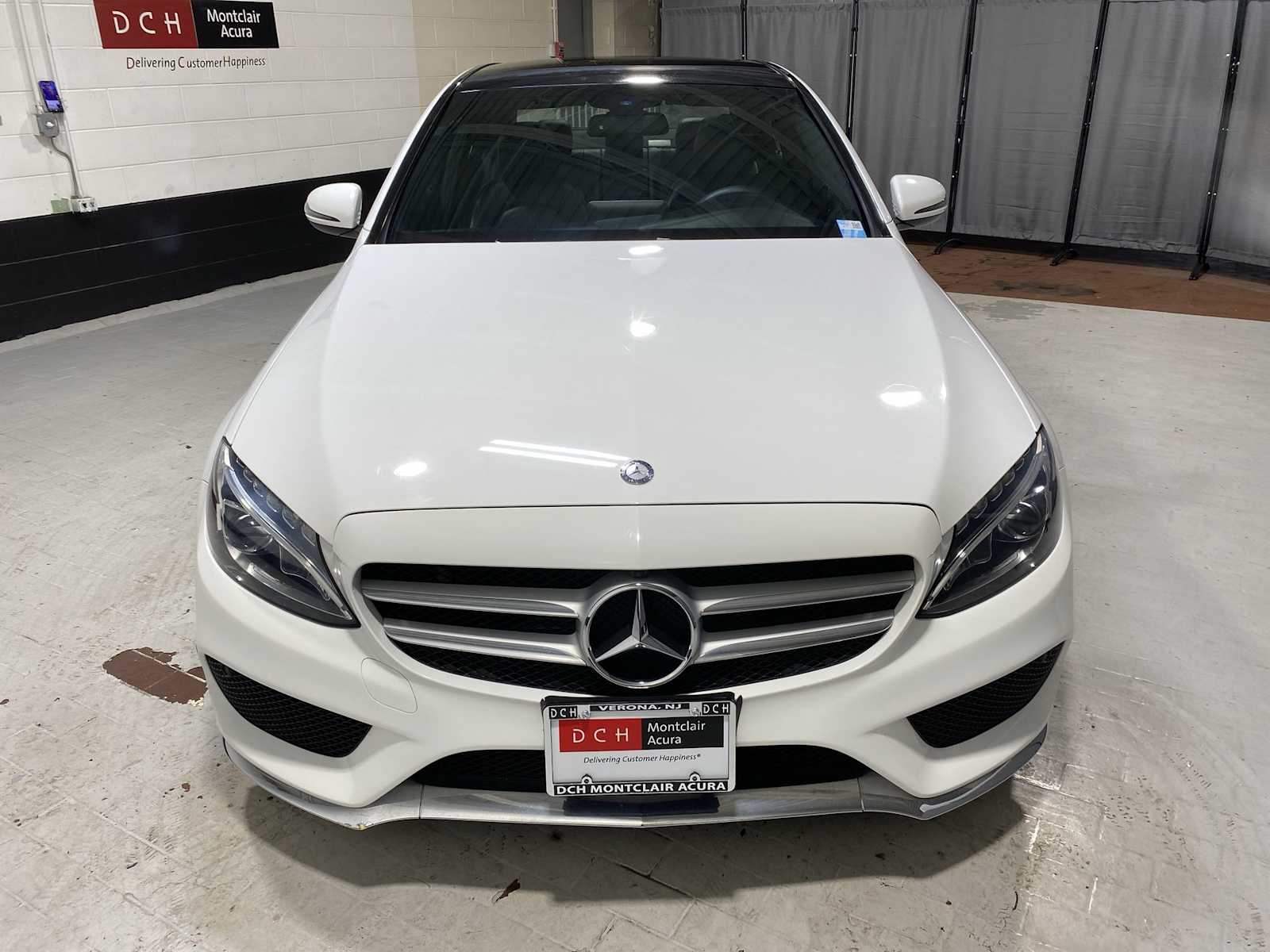 Thumbnail: 2017 Mercedes-Benz C-Class - 6