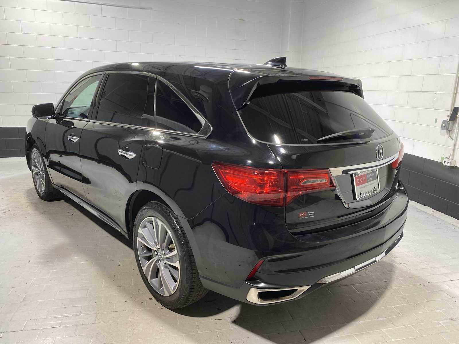 Thumbnail: 2018 Acura MDX - 4