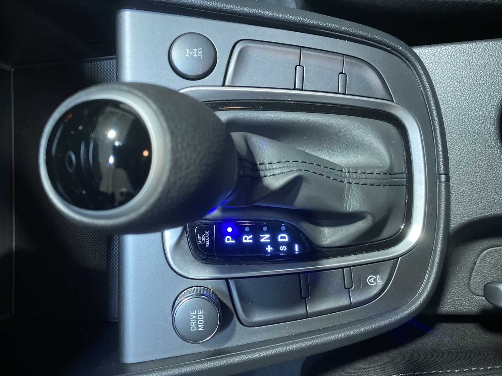 Thumbnail: 2023 Hyundai Kona - 17