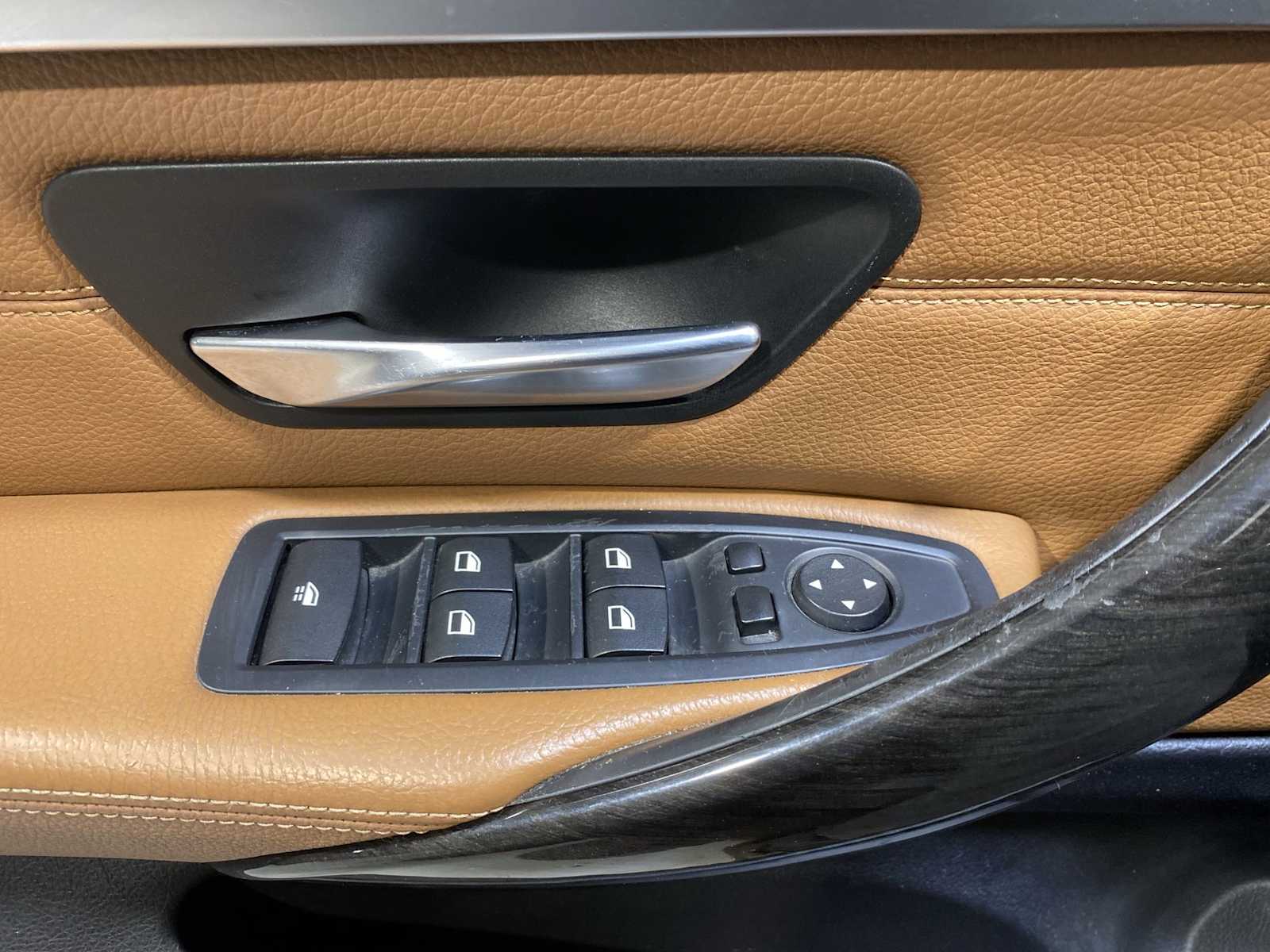 Thumbnail: 2015 BMW 4 Series - 23