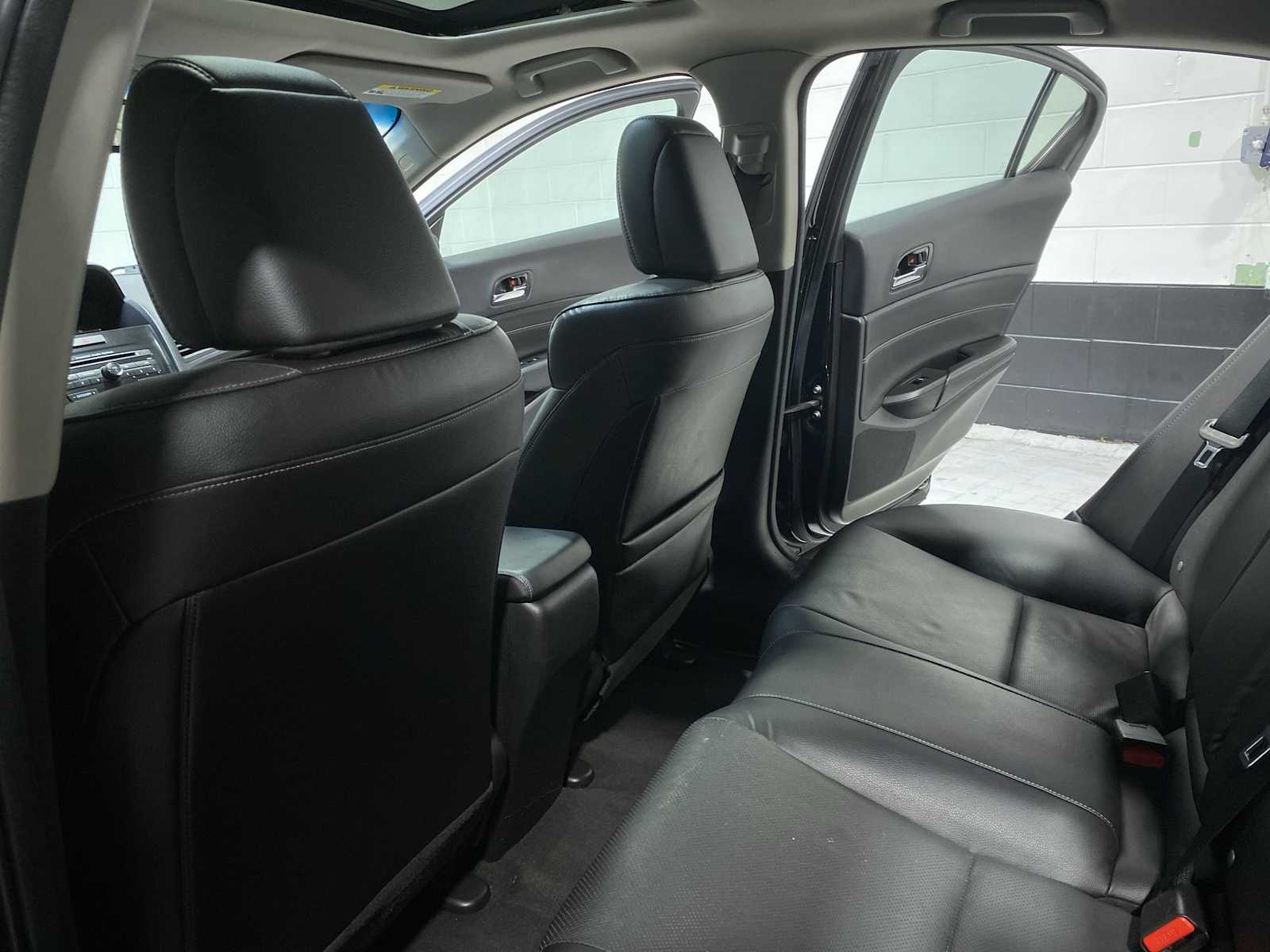 Thumbnail: 2014 Acura ILX - 12