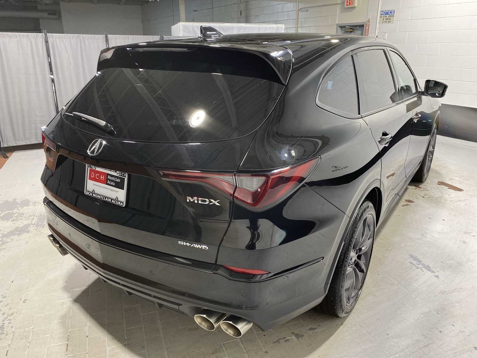 Thumbnail: 2022 Acura MDX - 26