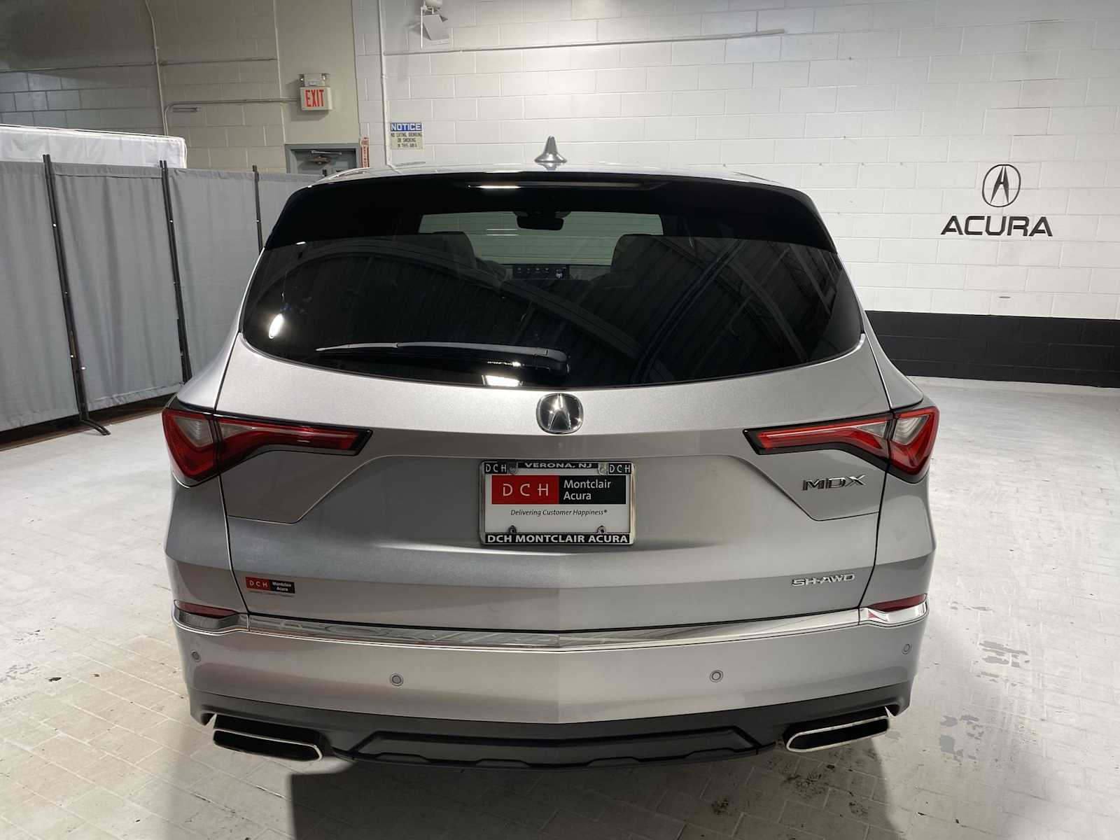 Thumbnail: 2023 Acura MDX - 5