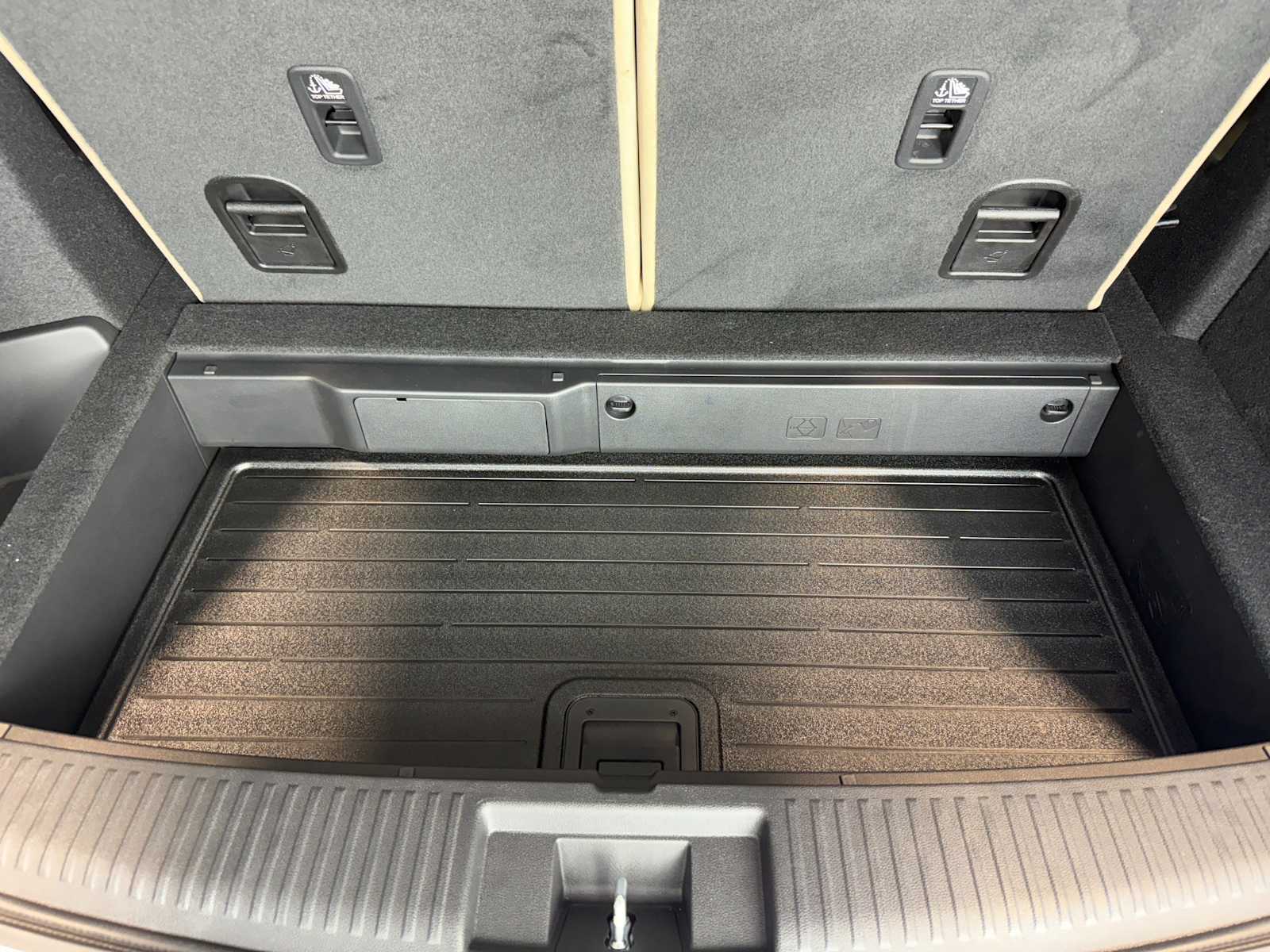 Thumbnail: 2026 Acura MDX - 31