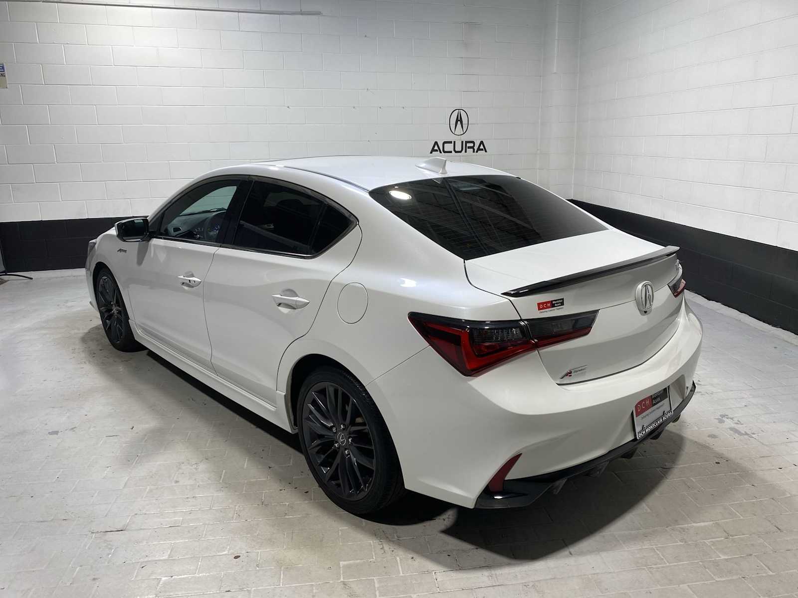 Thumbnail: 2020 Acura ILX - 4