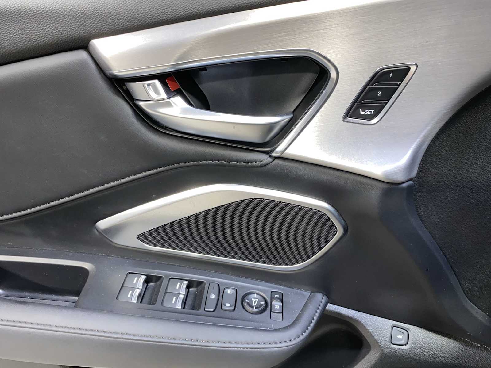 Thumbnail: 2024 Acura RDX - 23