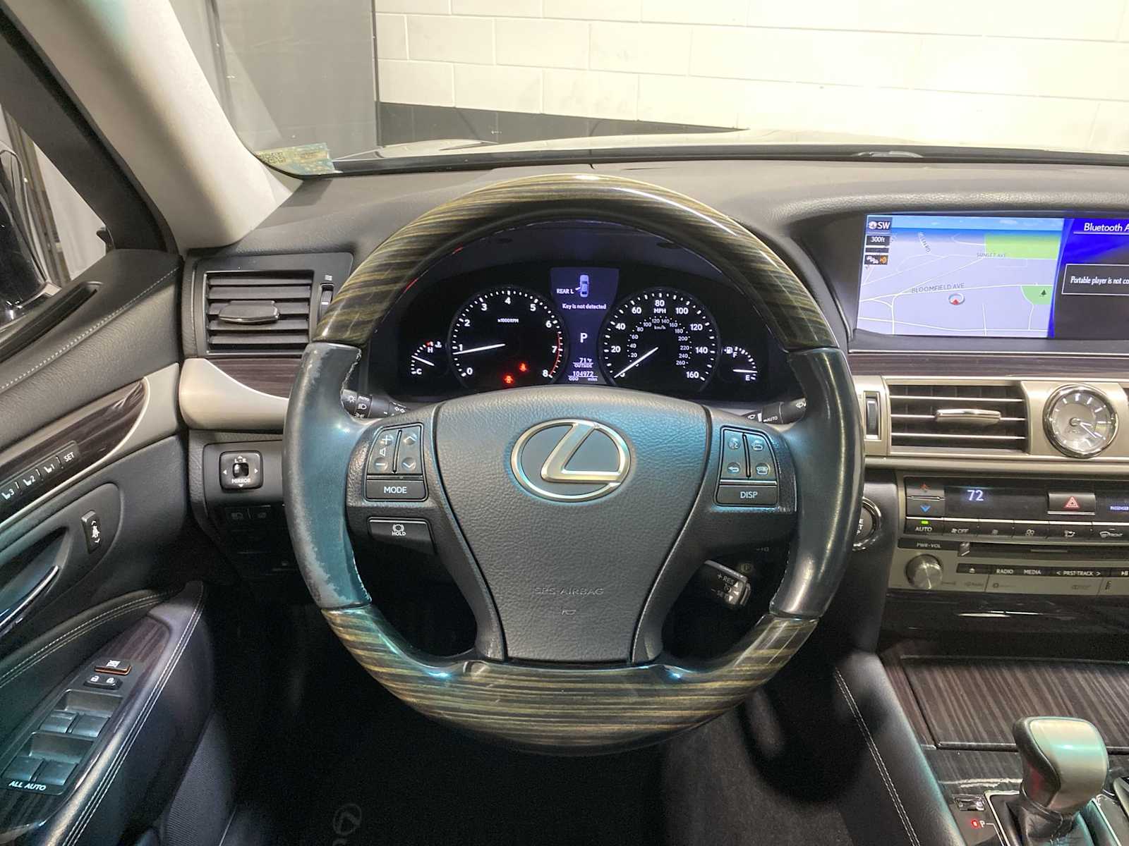 Thumbnail: 2017 Lexus LS - 15