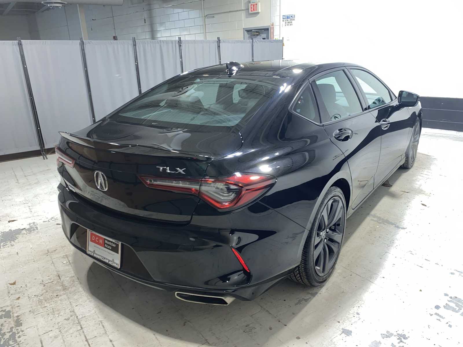 Thumbnail: 2023 Acura TLX - 26