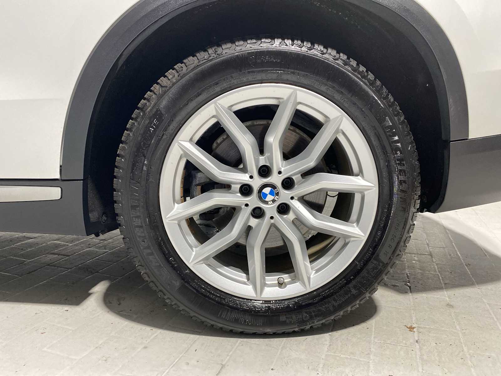 2019 BMW X5 xDrive40i 8