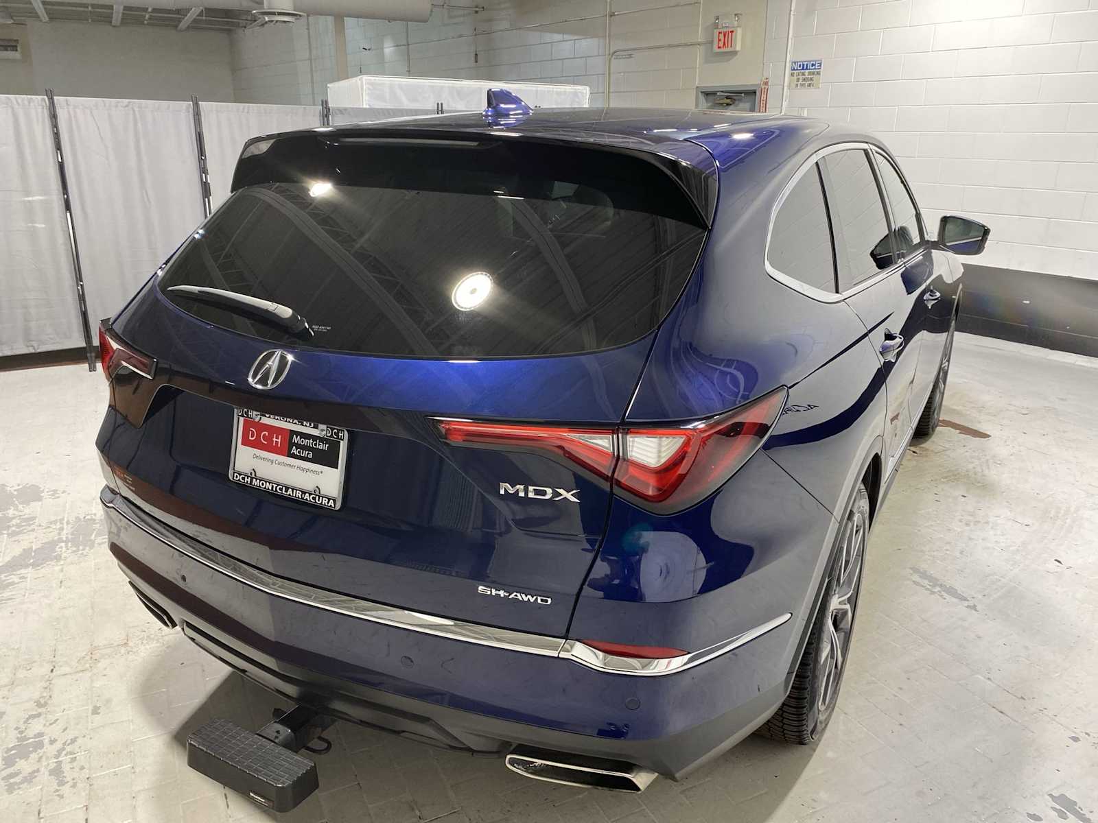 Thumbnail: 2022 Acura MDX - 26