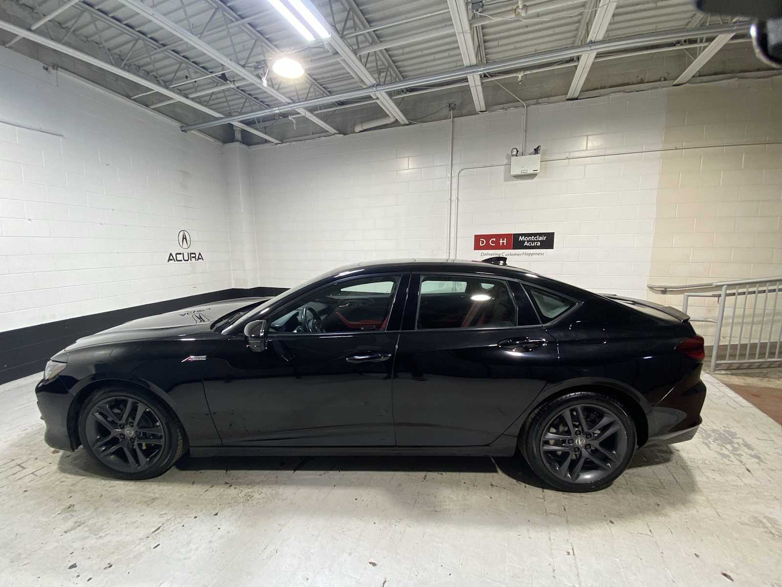 Thumbnail: 2024 Acura TLX - 3