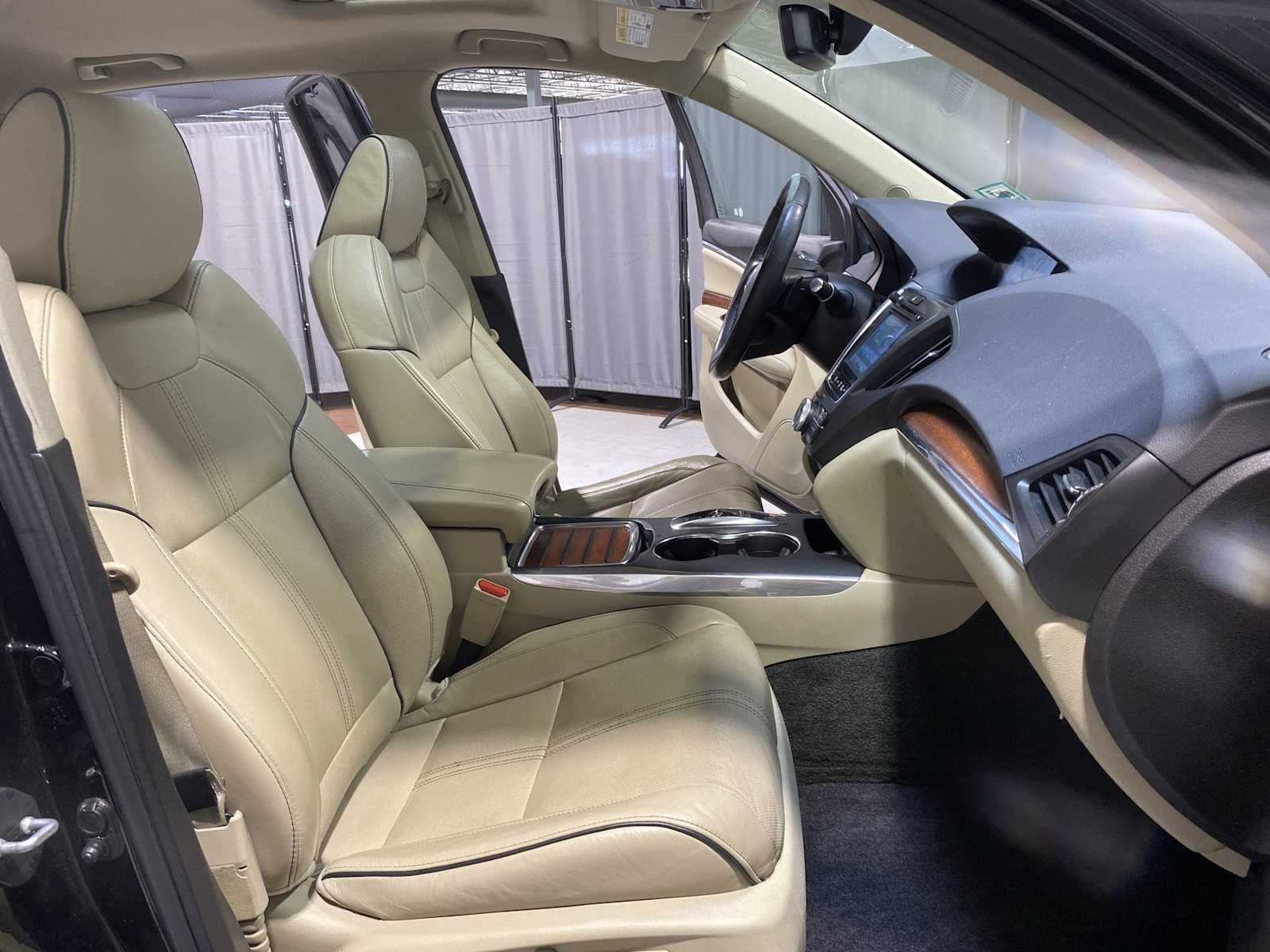 Thumbnail: 2018 Acura MDX - 14