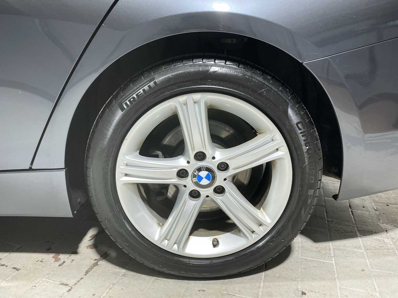 Thumbnail: 2014 BMW 3 Series - 8