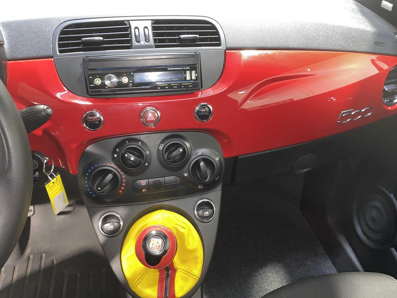 Thumbnail: 2012 Fiat 500 - 16