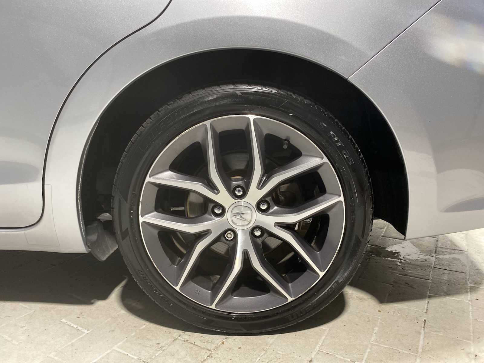 Thumbnail: 2020 Acura ILX - 8