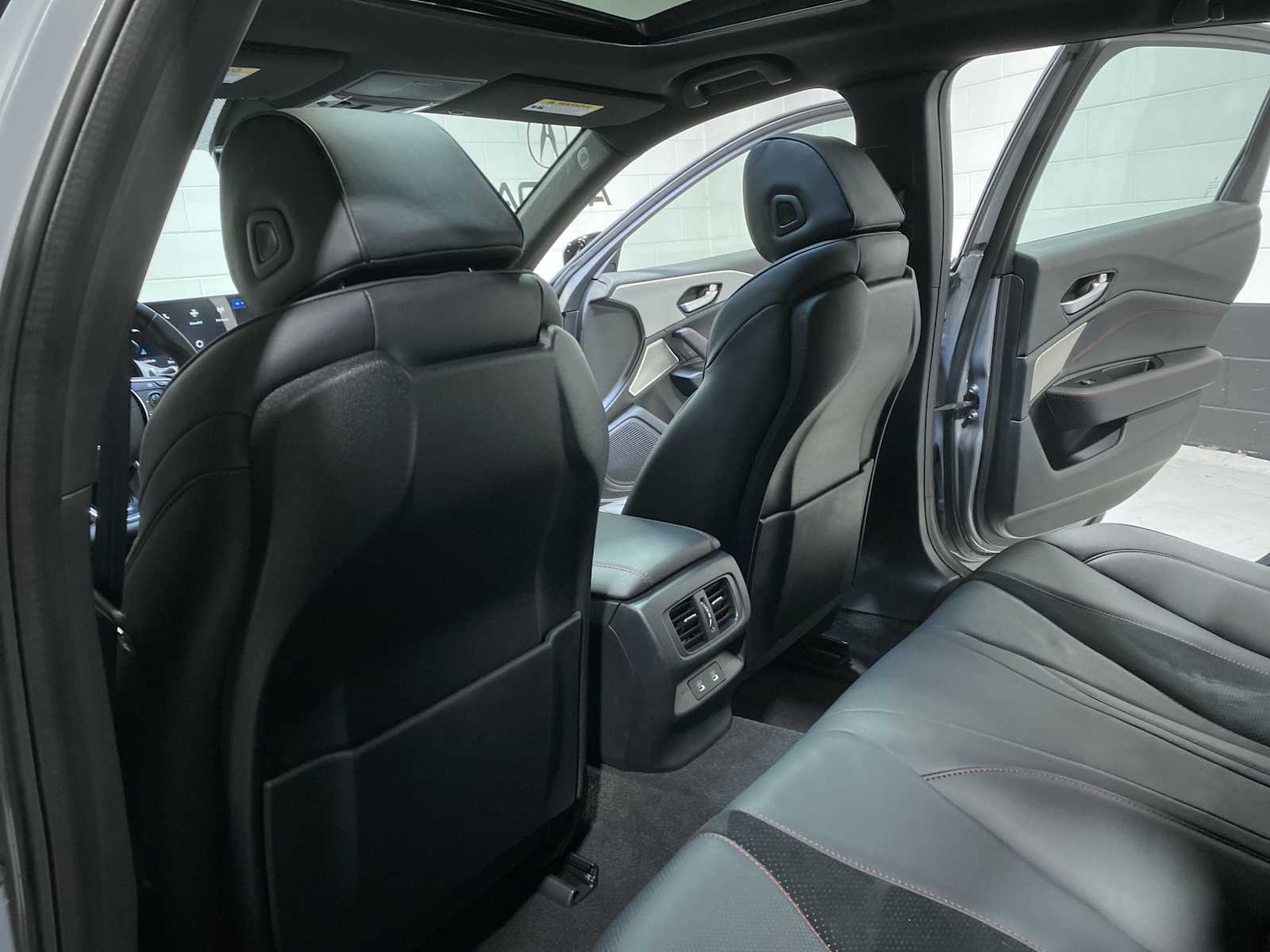 Thumbnail: 2025 Acura TLX - 12