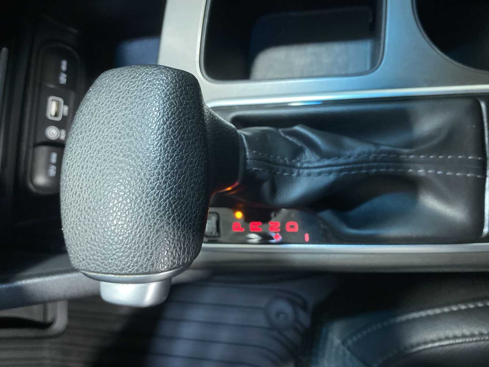 Thumbnail: 2019 Kia Optima - 17