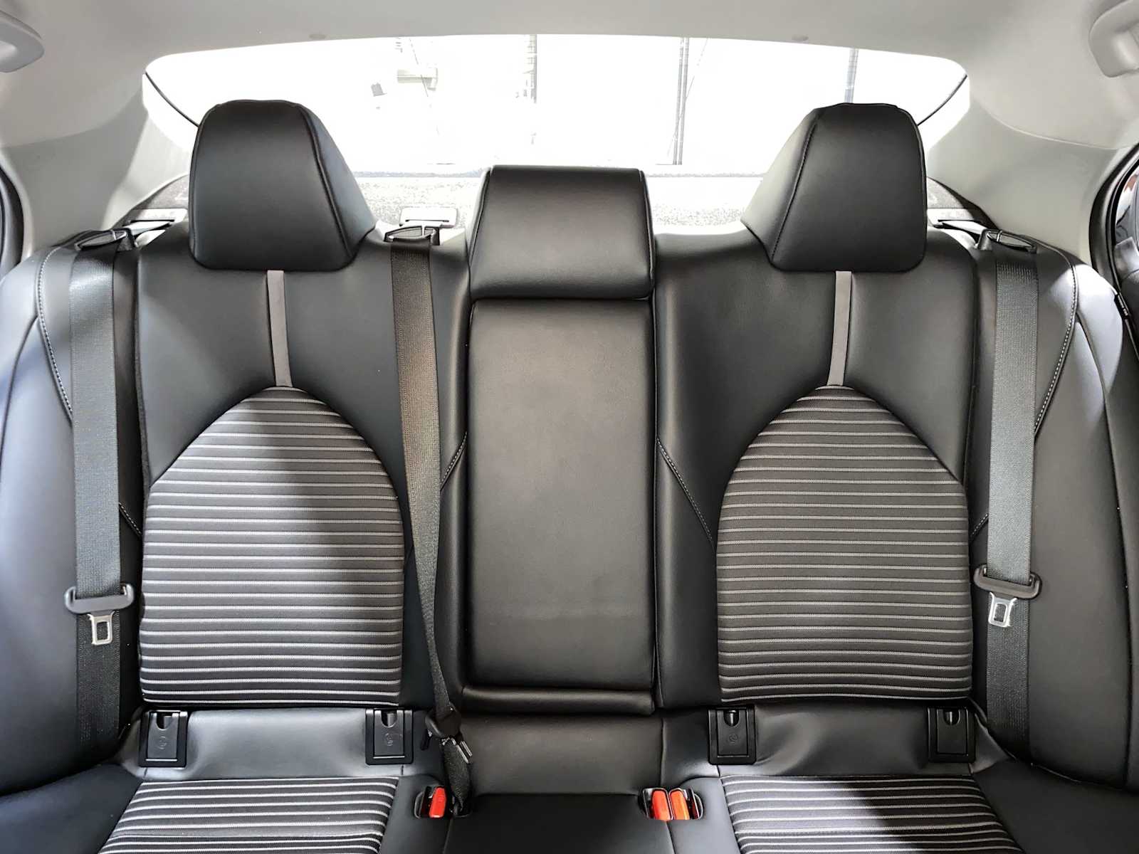 2024 Toyota Camry SE 22