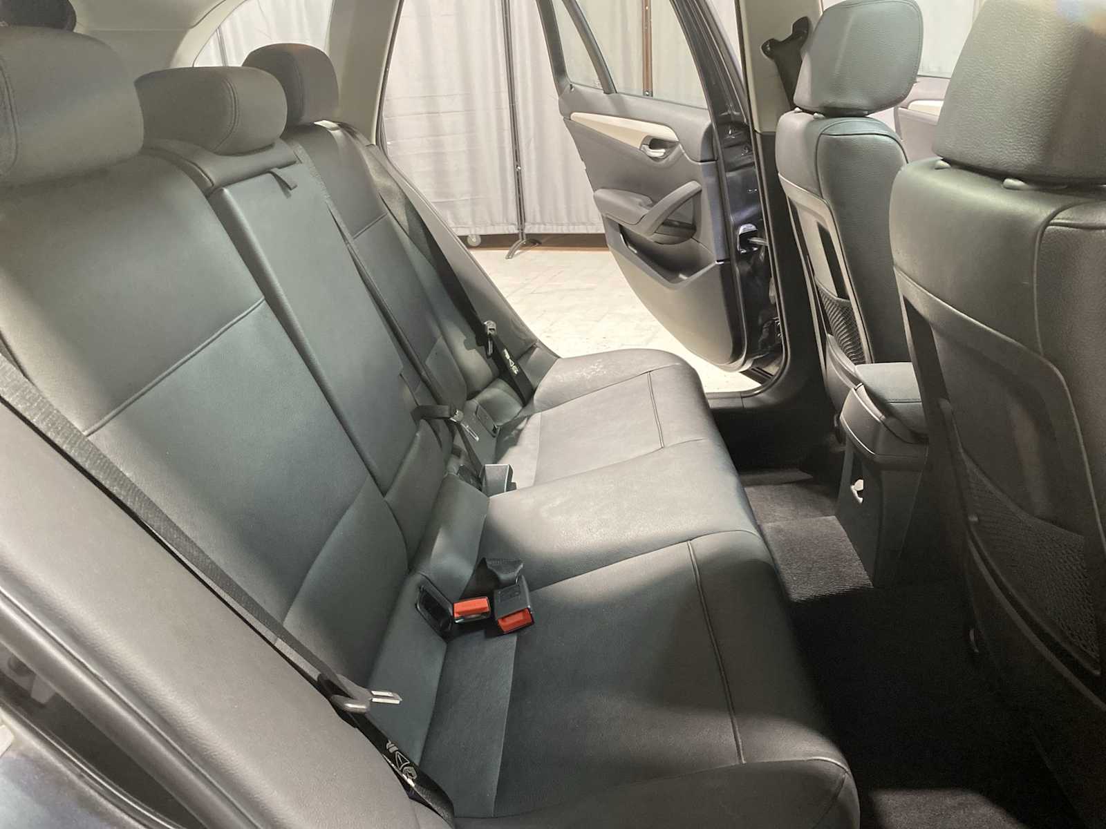 Thumbnail: 2014 BMW X1 - 13