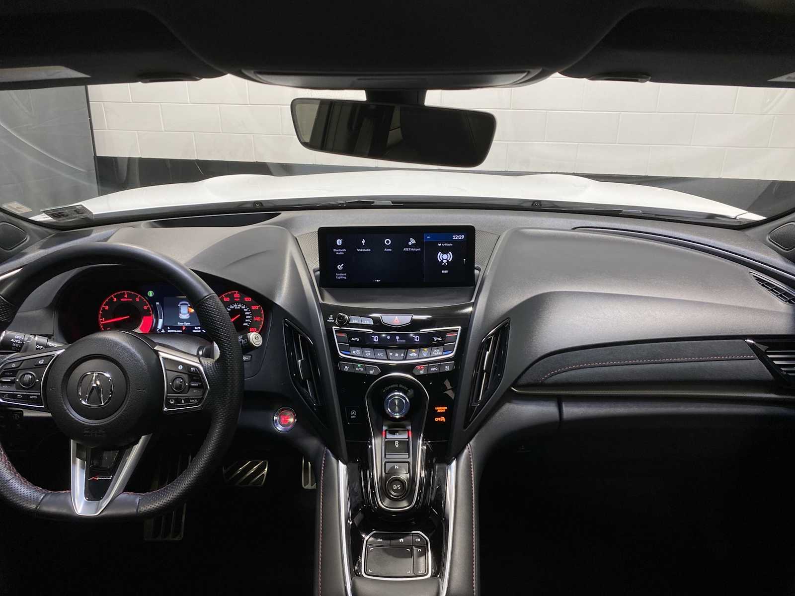 Thumbnail: 2025 Acura RDX - 10