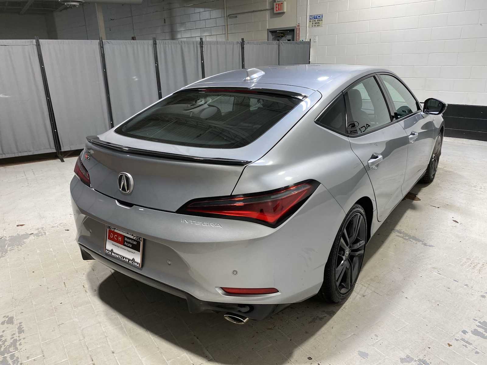 Thumbnail: 2024 Acura Integra - 26