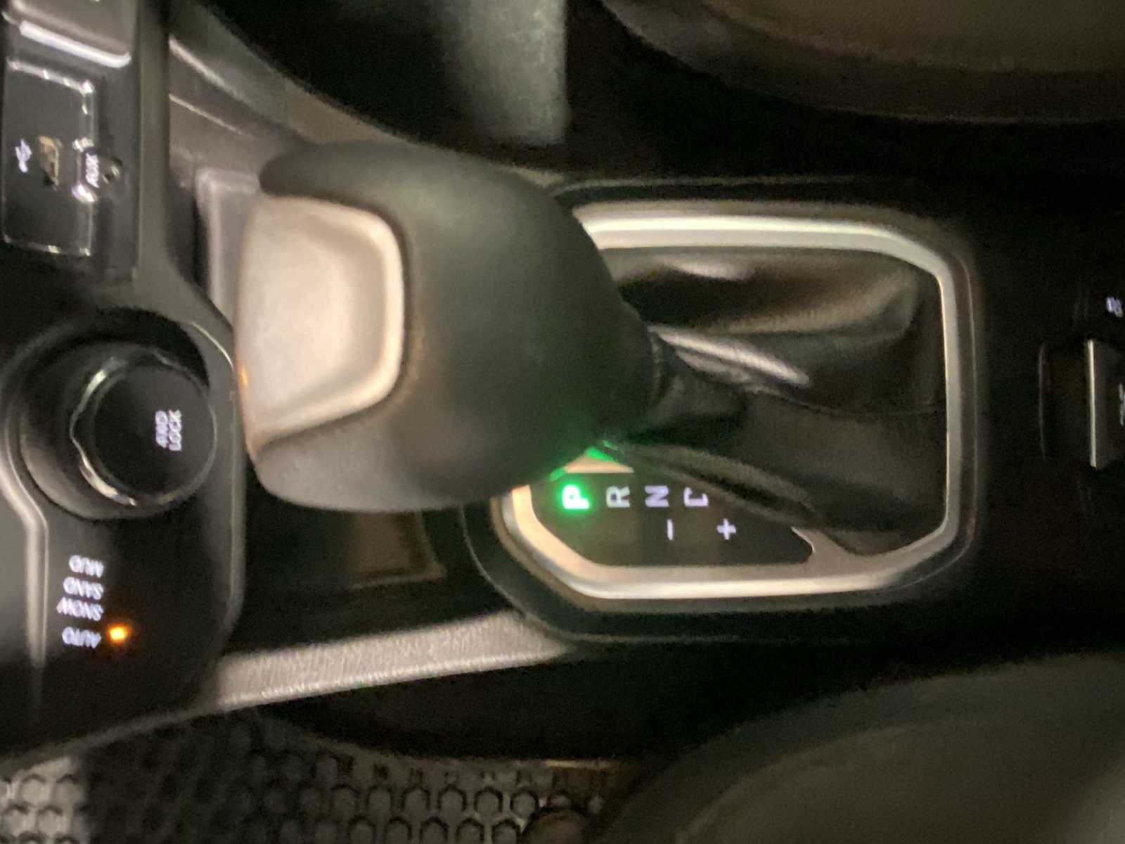 Thumbnail: 2018 Jeep Renegade - 17