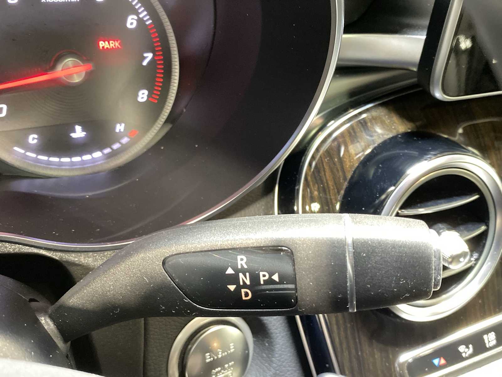 Thumbnail: 2019 Mercedes-Benz GLC - 17