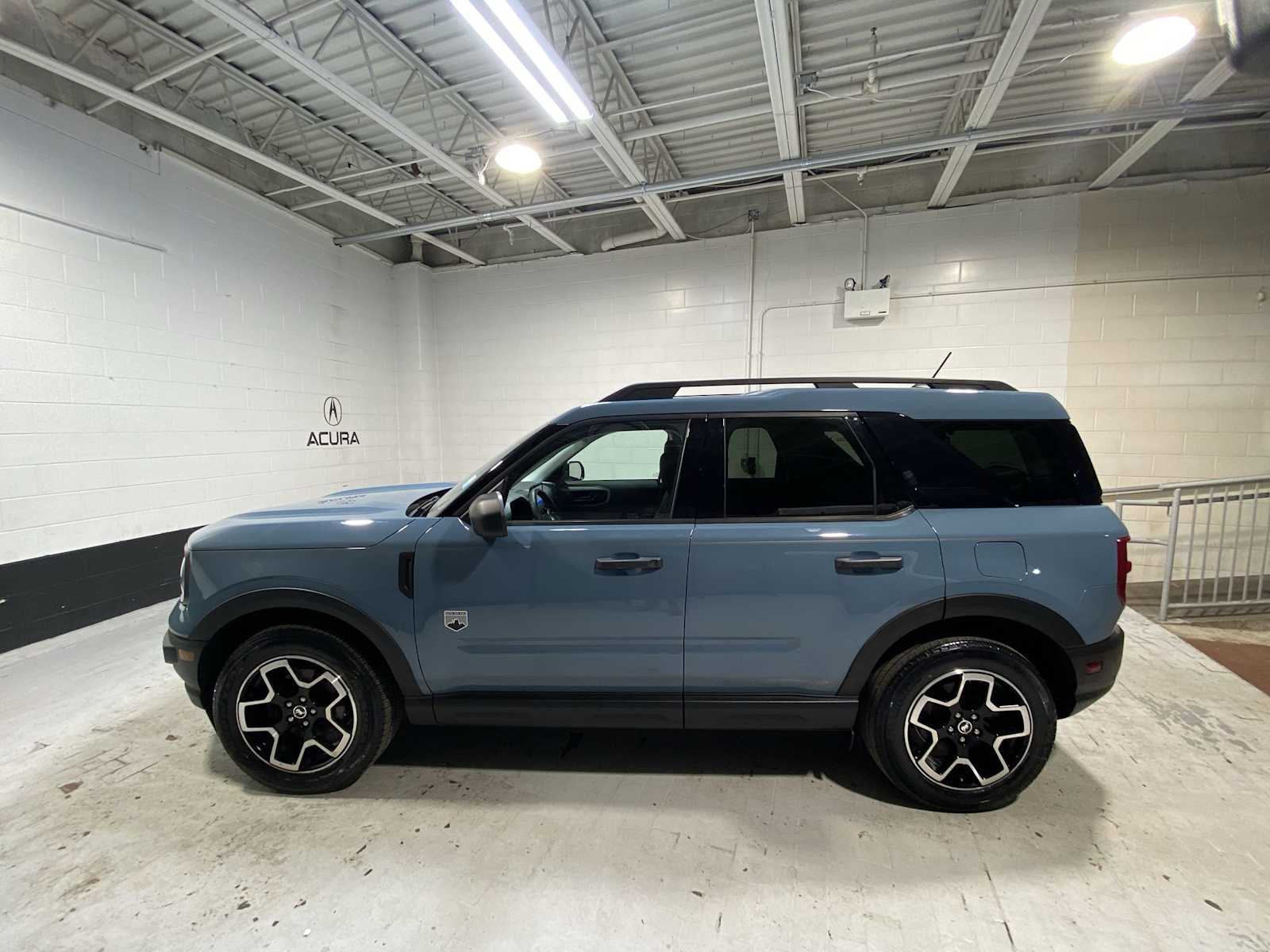 Thumbnail: 2022 Ford Bronco Sport - 3