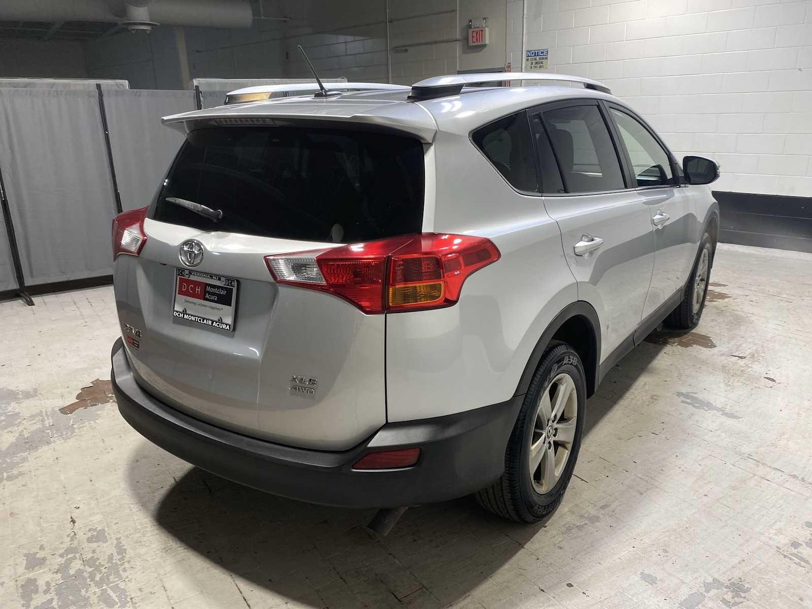 Thumbnail: 2015 Toyota RAV4 - 26