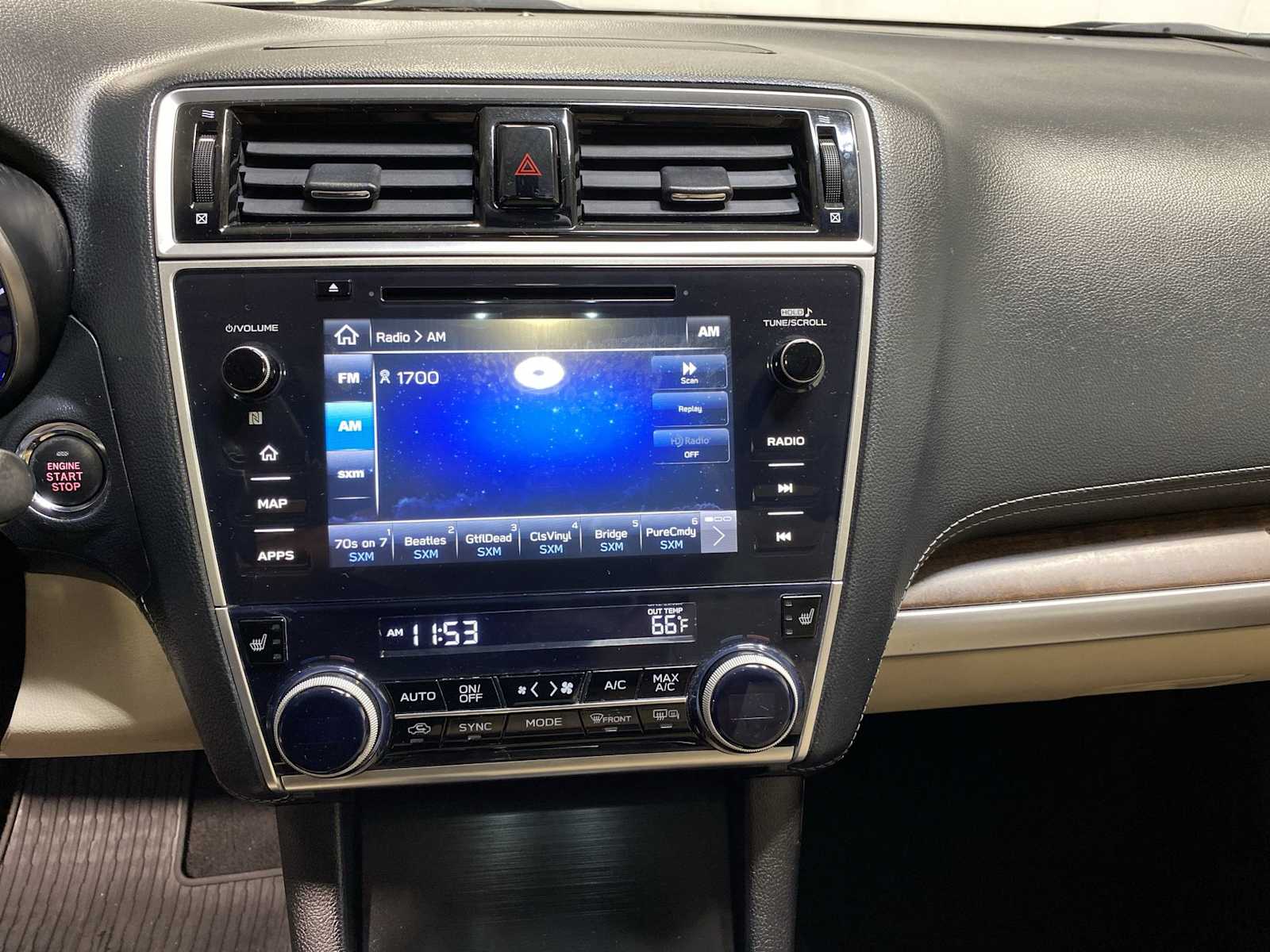2018 Subaru Outback Limited 16