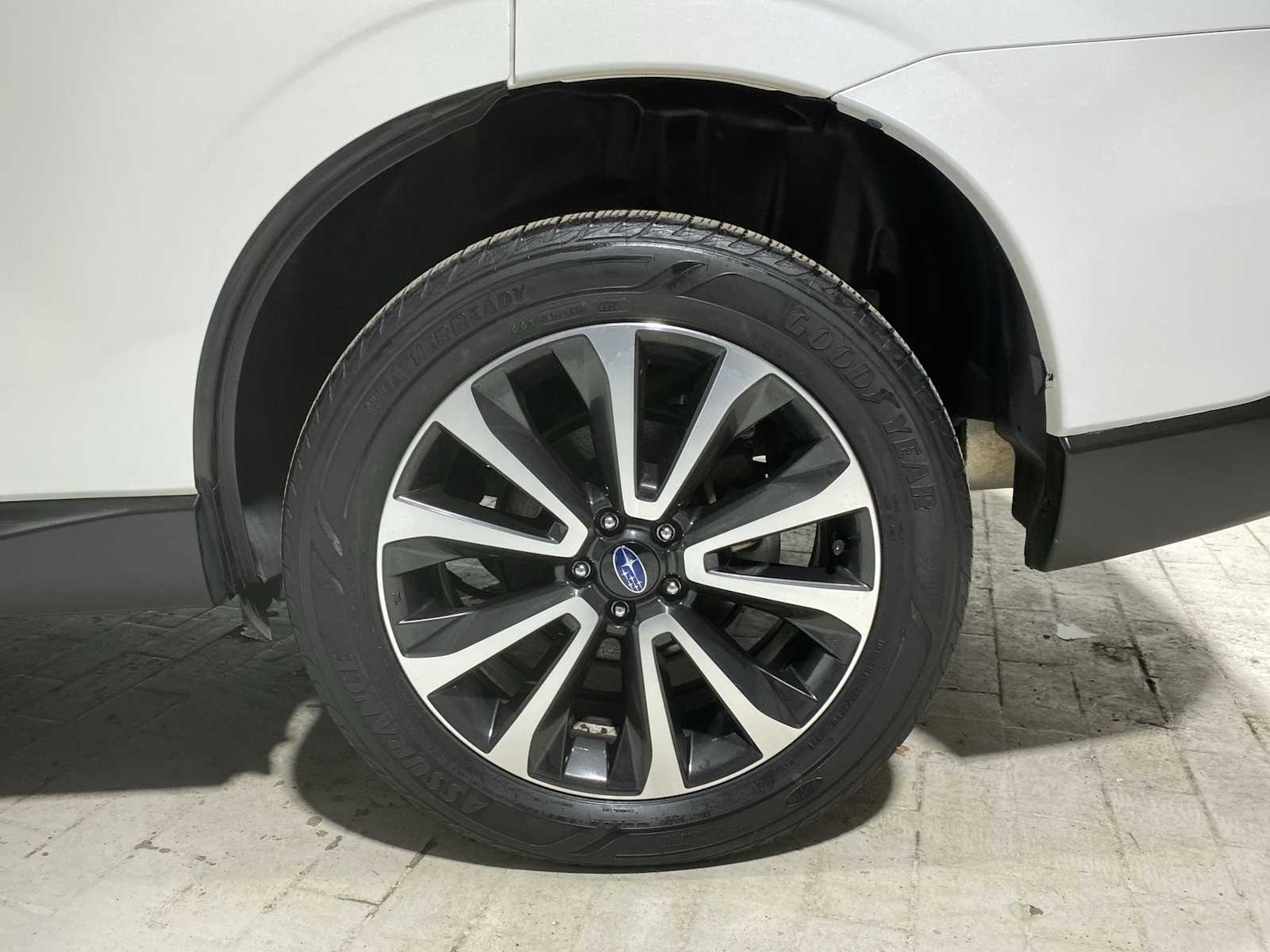 Thumbnail: 2017 Subaru Forester - 8