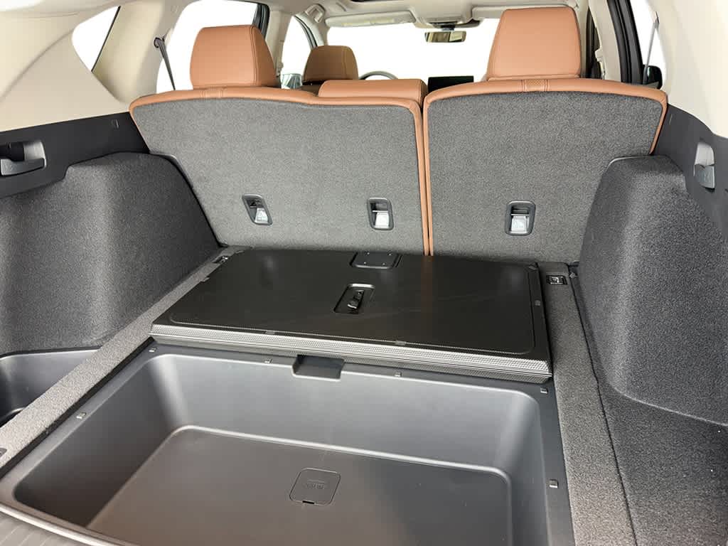 Thumbnail: 2026 Acura RDX - 32