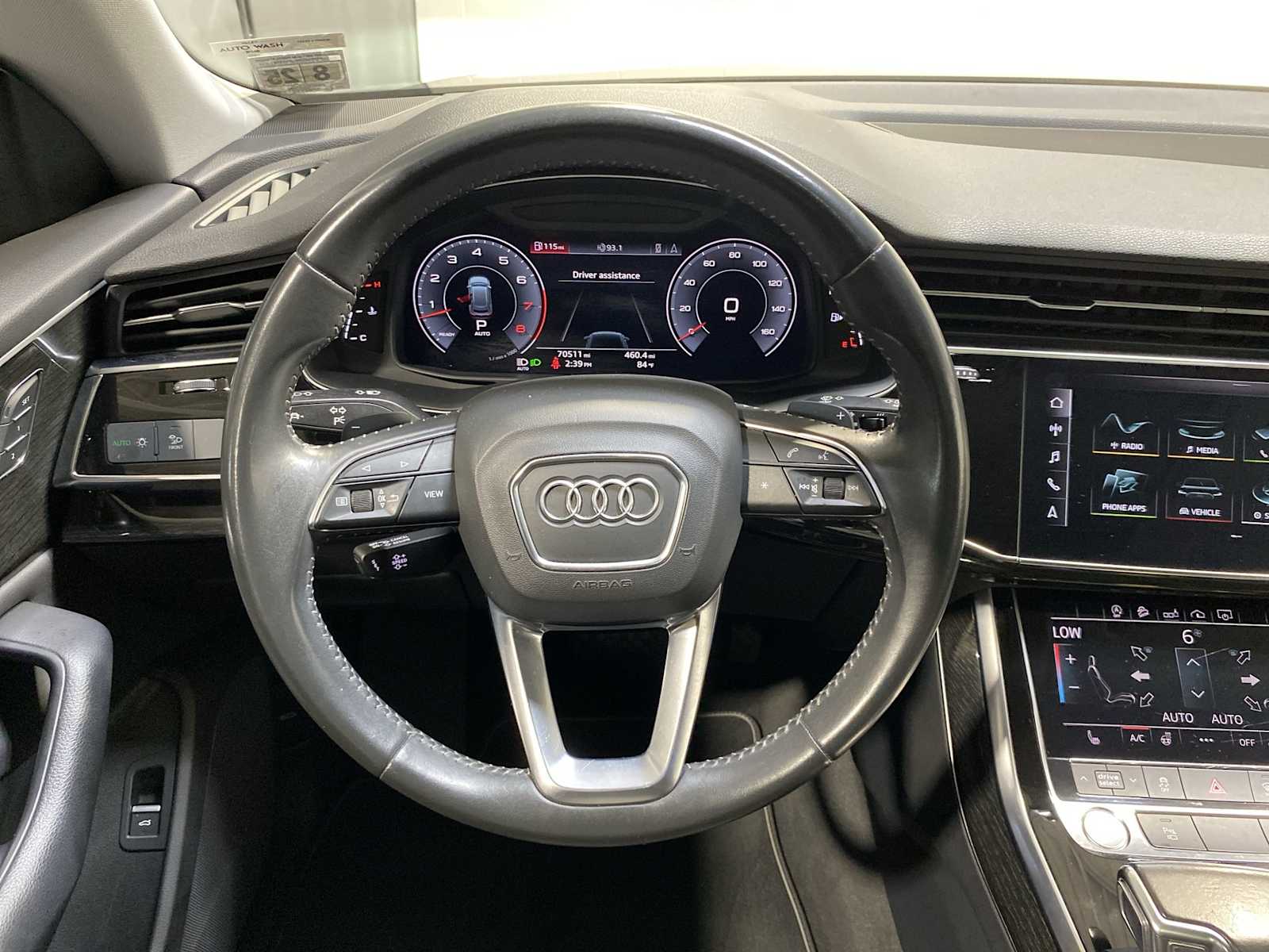 Thumbnail: 2020 Audi Q8 - 15