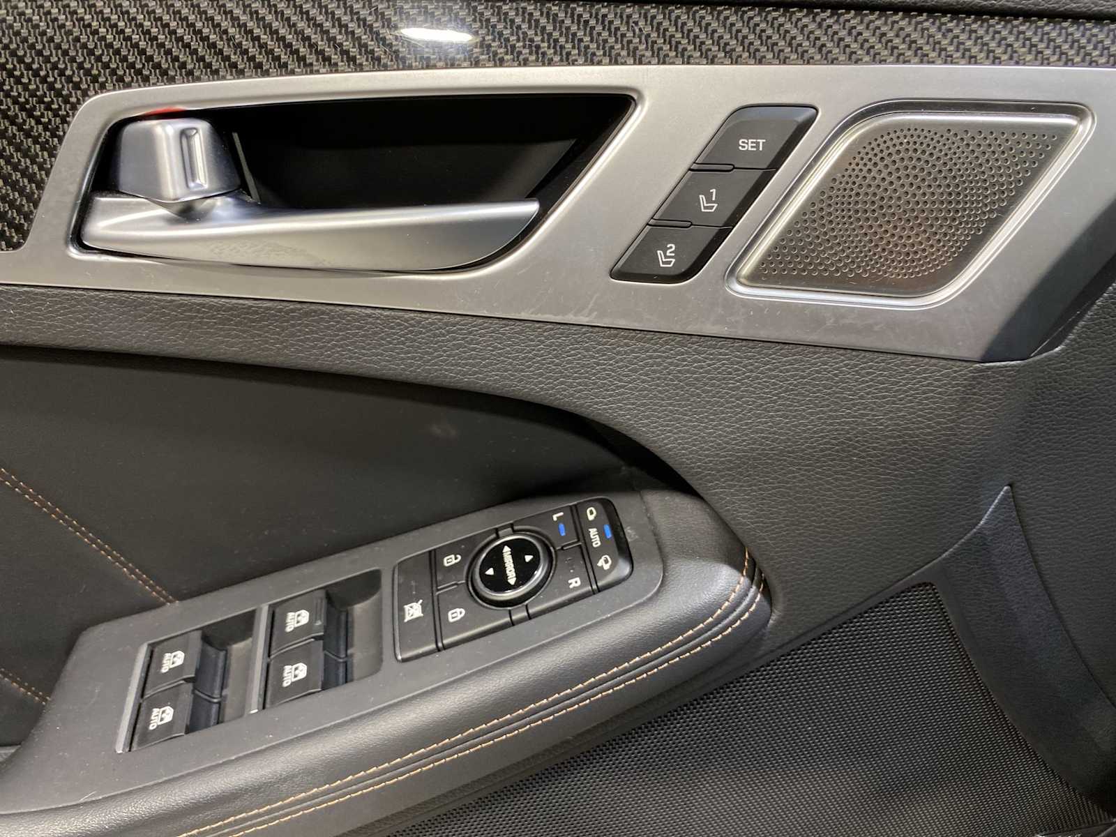 Thumbnail: 2019 Genesis G80 - 23