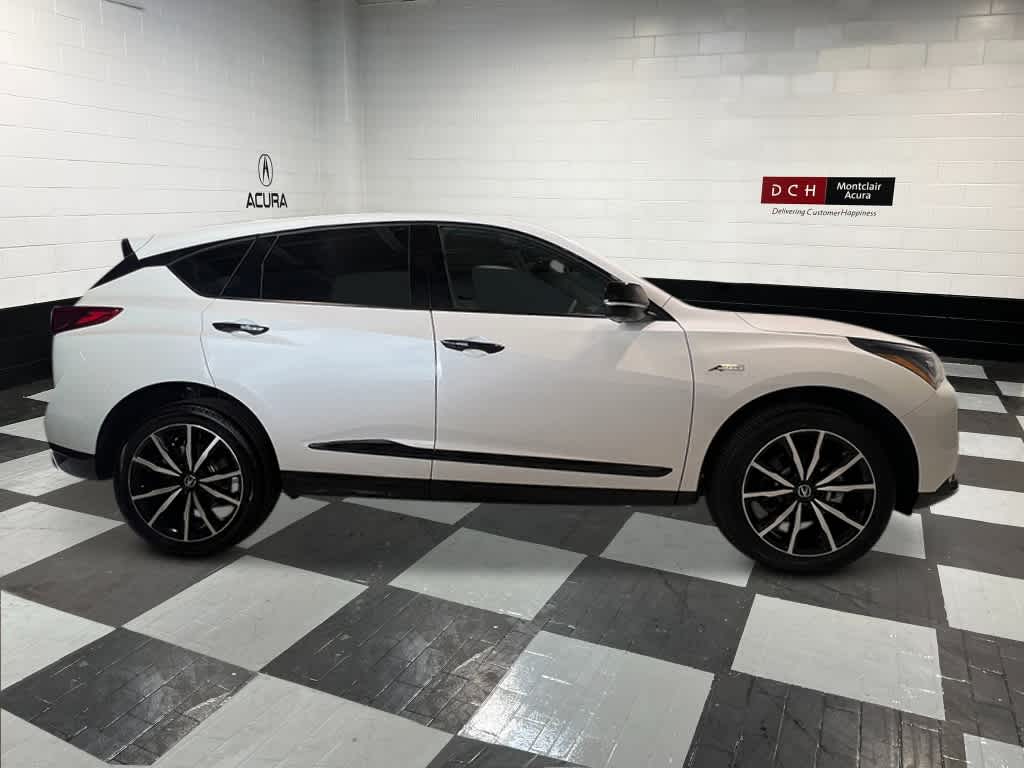 Thumbnail: 2026 Acura RDX - 6