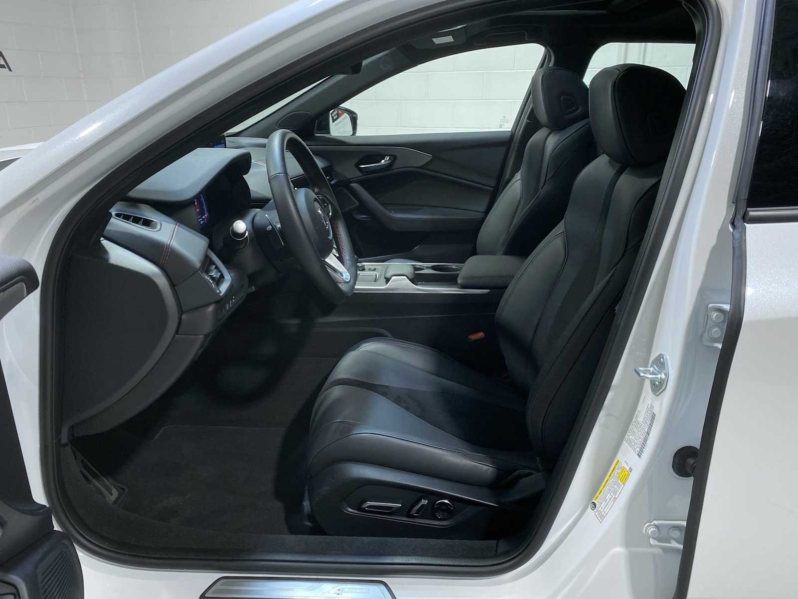 Thumbnail: 2025 Acura TLX - 2