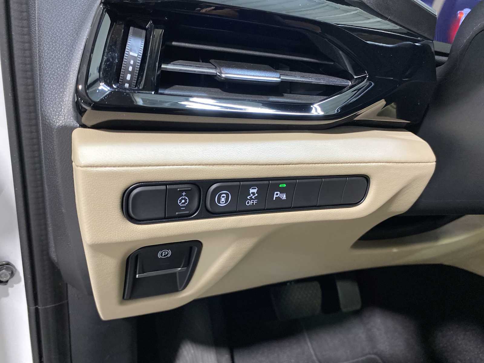 2023 Acura MDX Technology 24