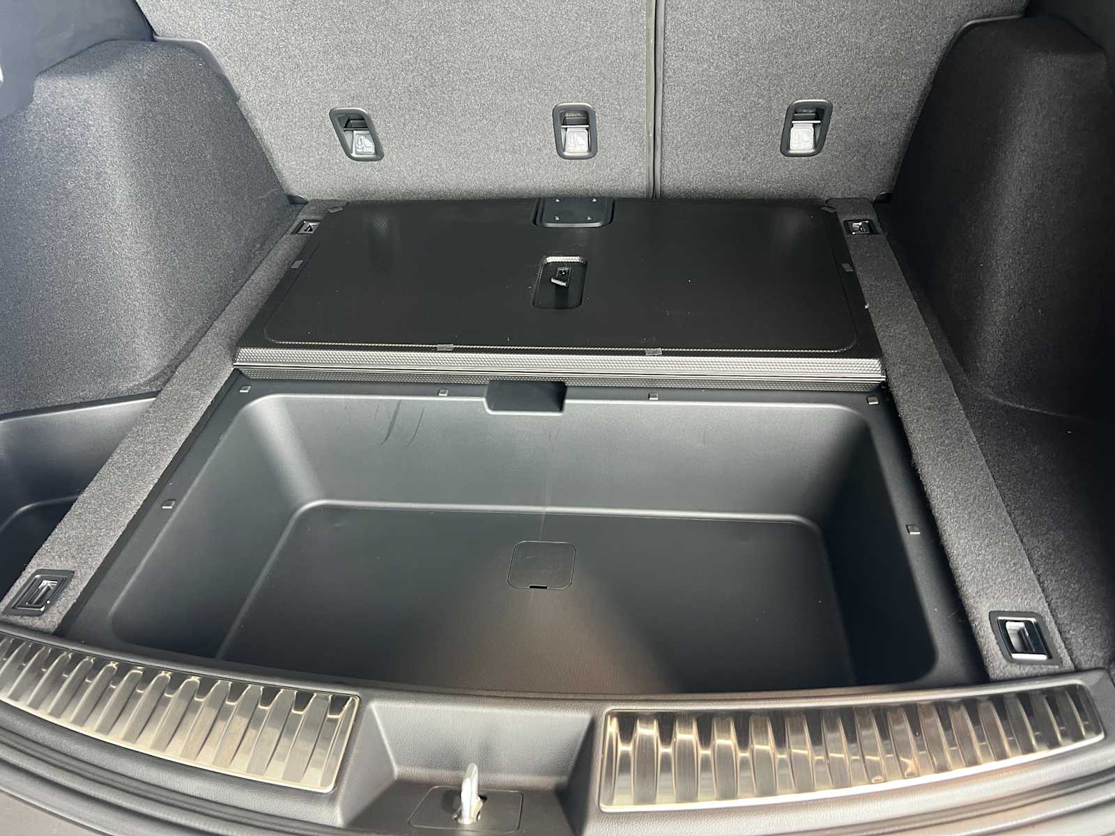 Thumbnail: 2026 Acura RDX - 33