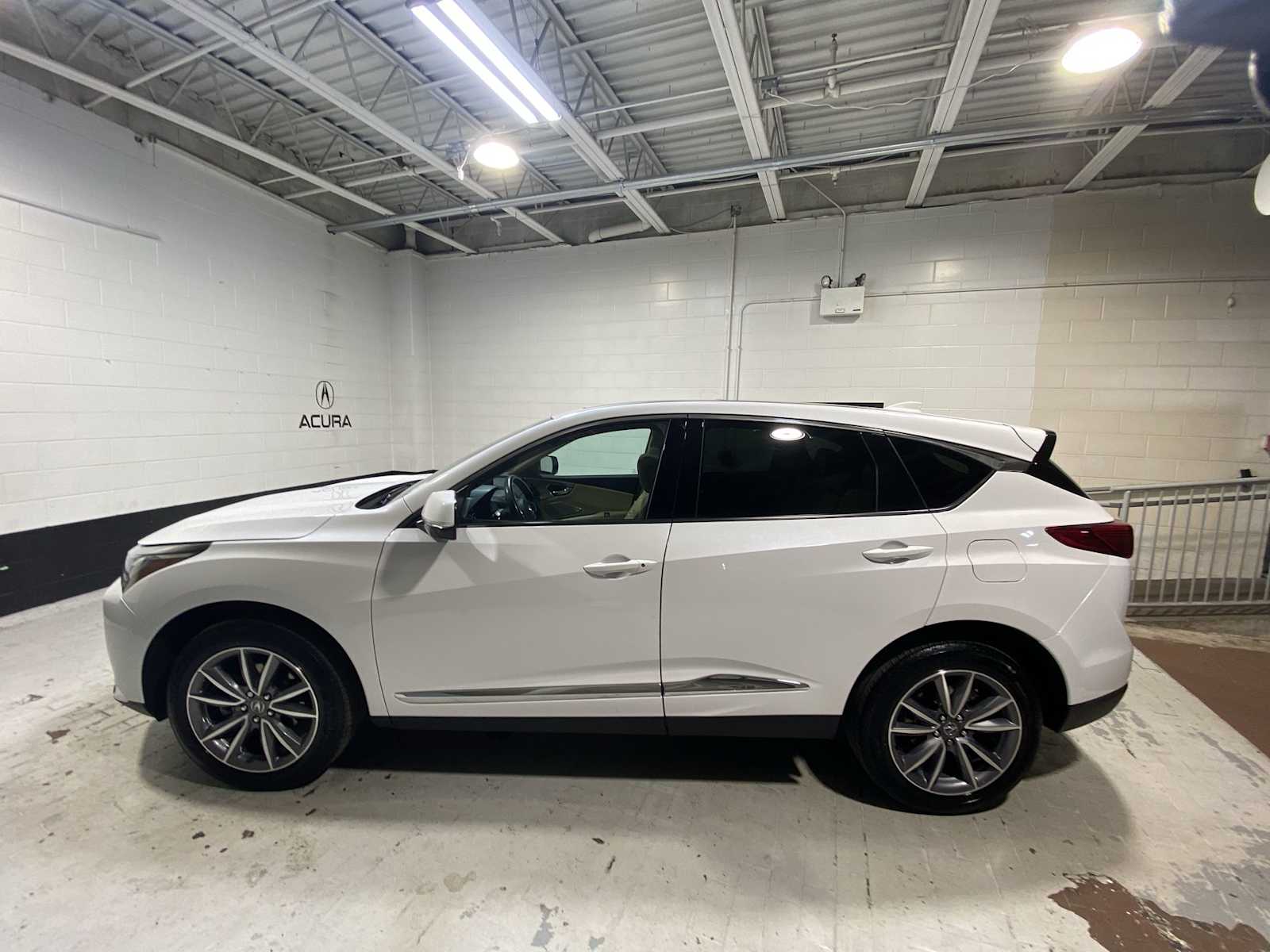 Thumbnail: 2023 Acura RDX - 3