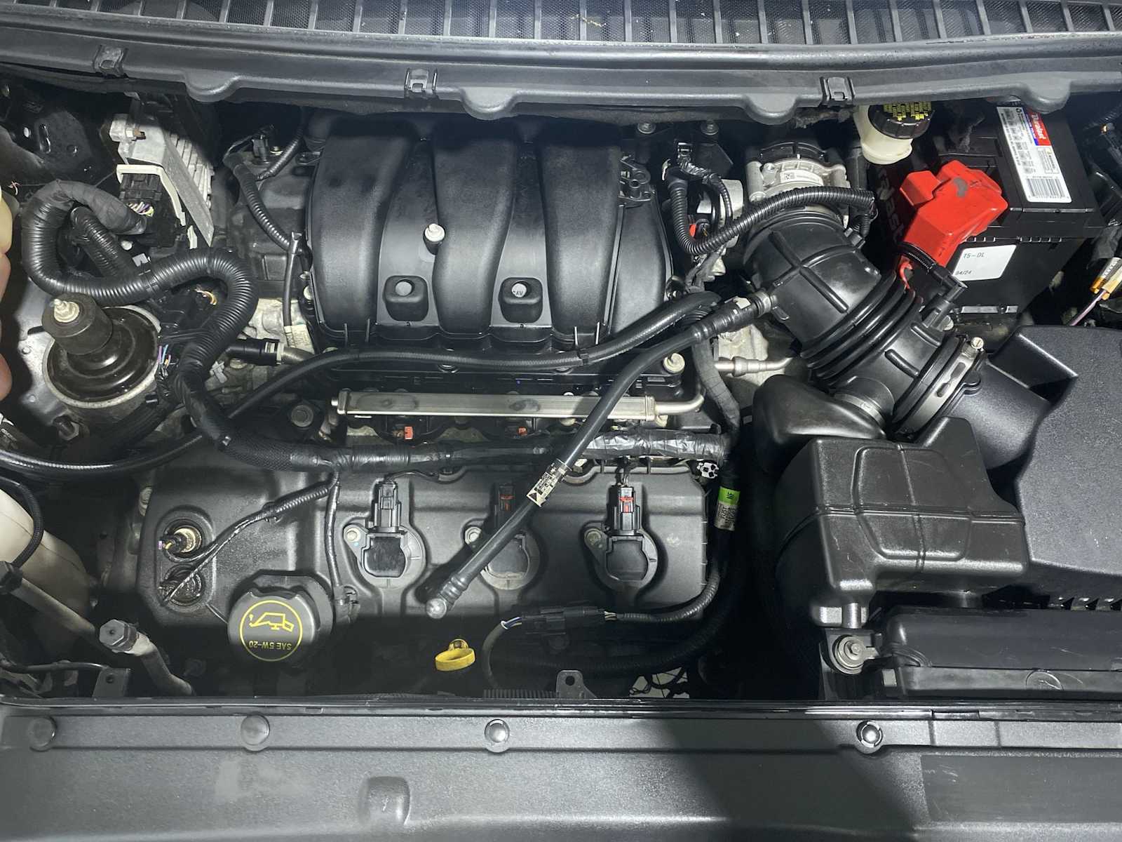 Thumbnail: 2015 Ford Edge - 9