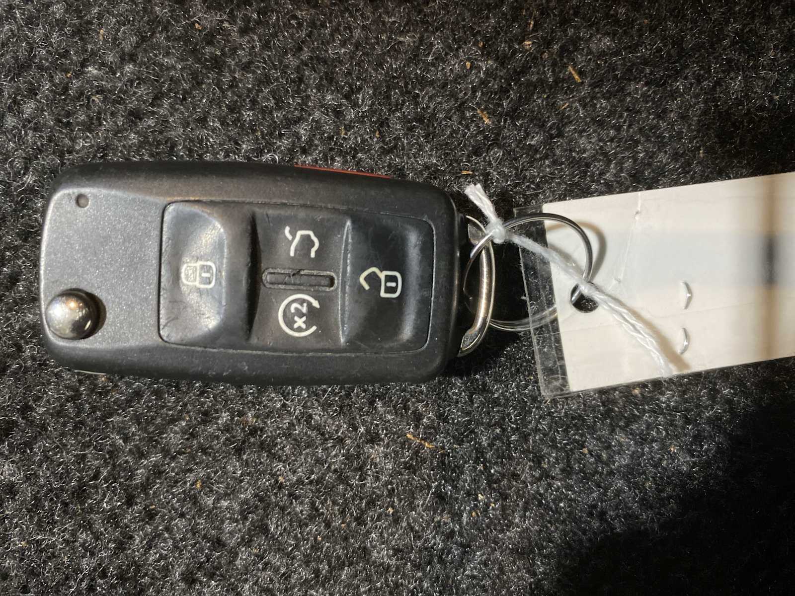 Thumbnail: 2020 Volkswagen Passat - 20