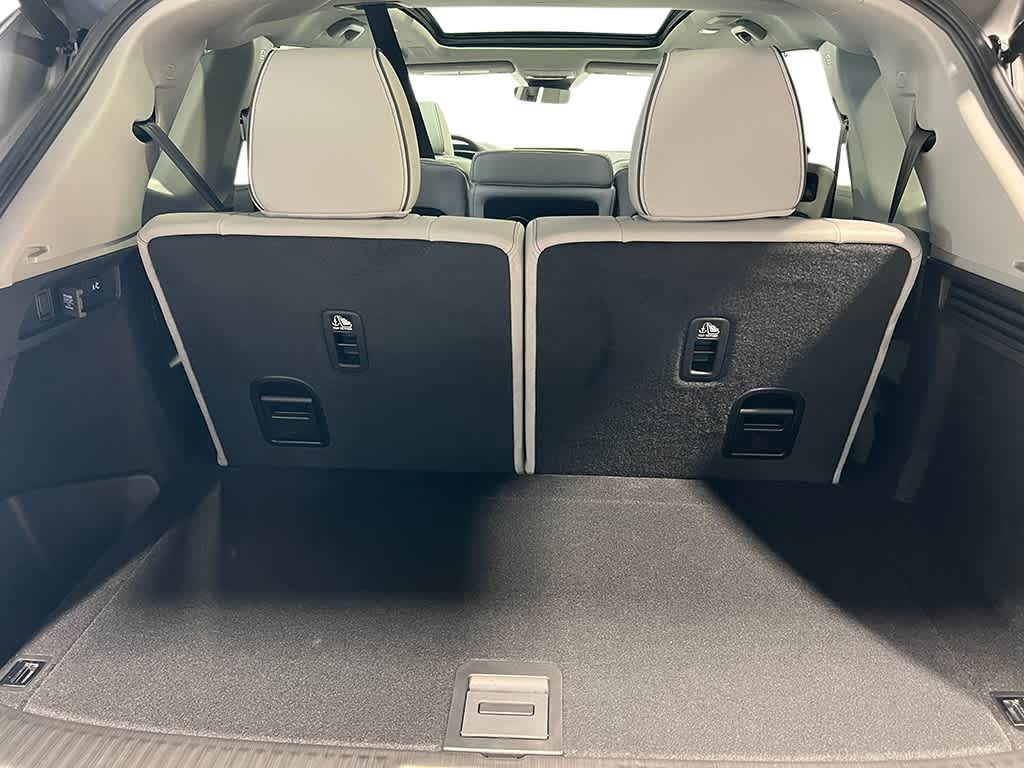 Thumbnail: 2026 Acura MDX - 32