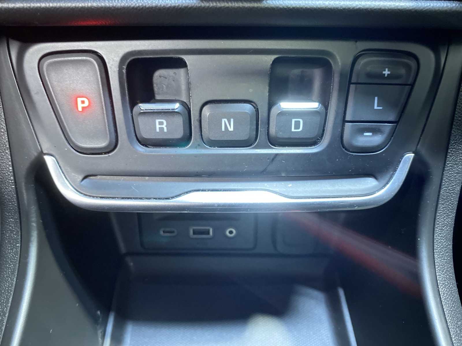 Thumbnail: 2020 GMC Terrain - 17