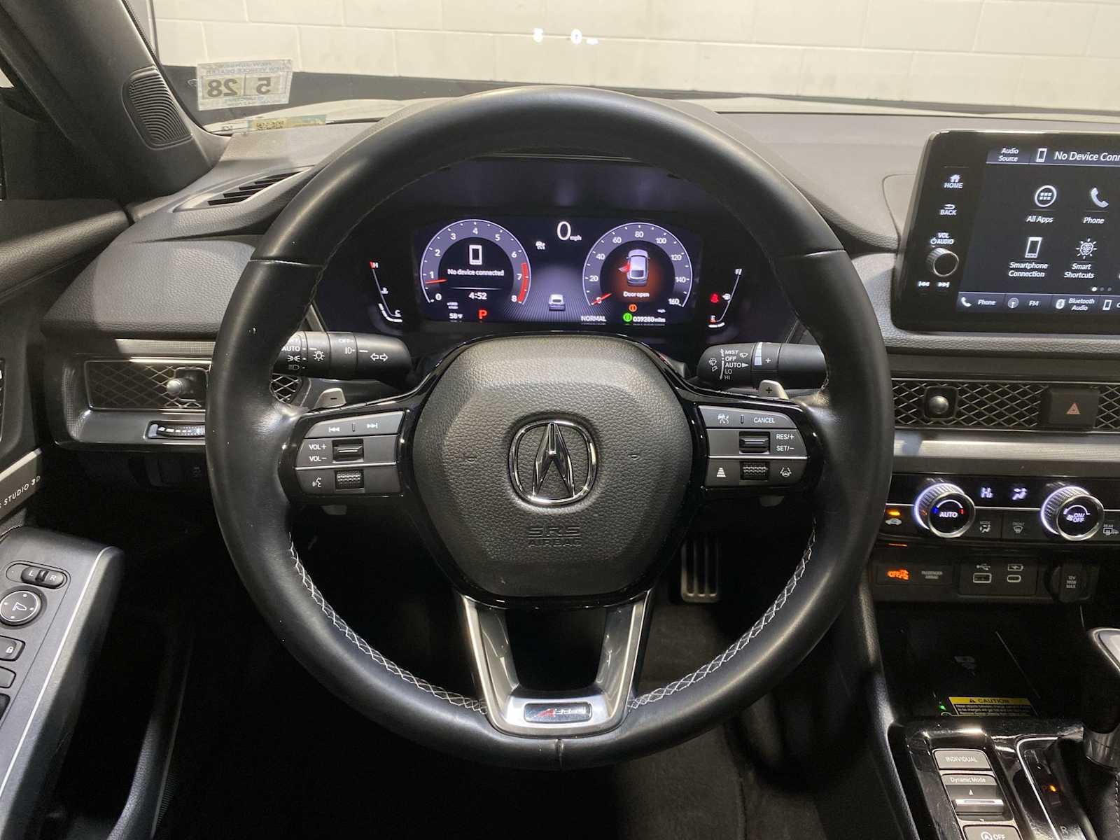 Thumbnail: 2023 Acura Integra - 15