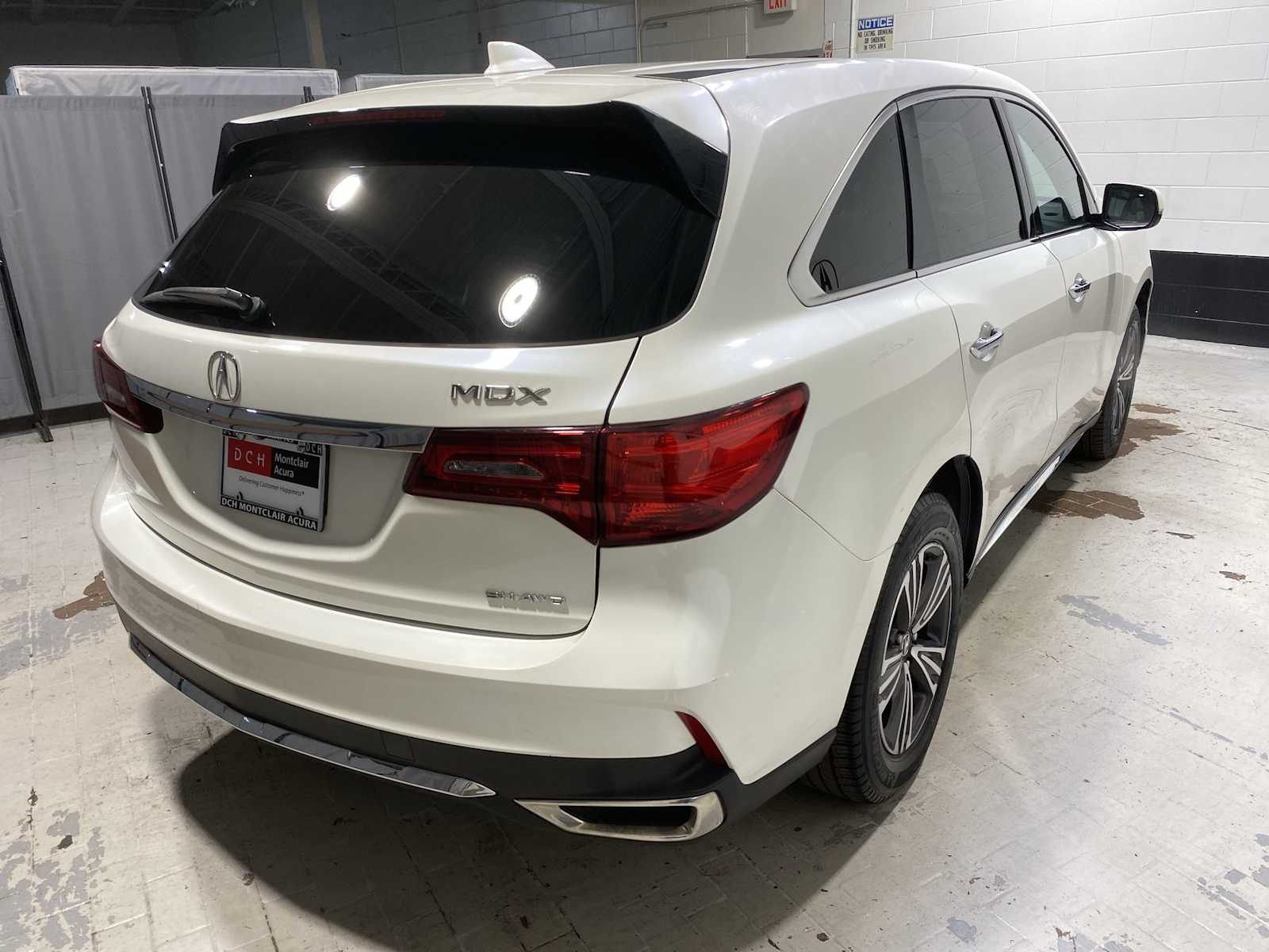 Thumbnail: 2017 Acura MDX - 26
